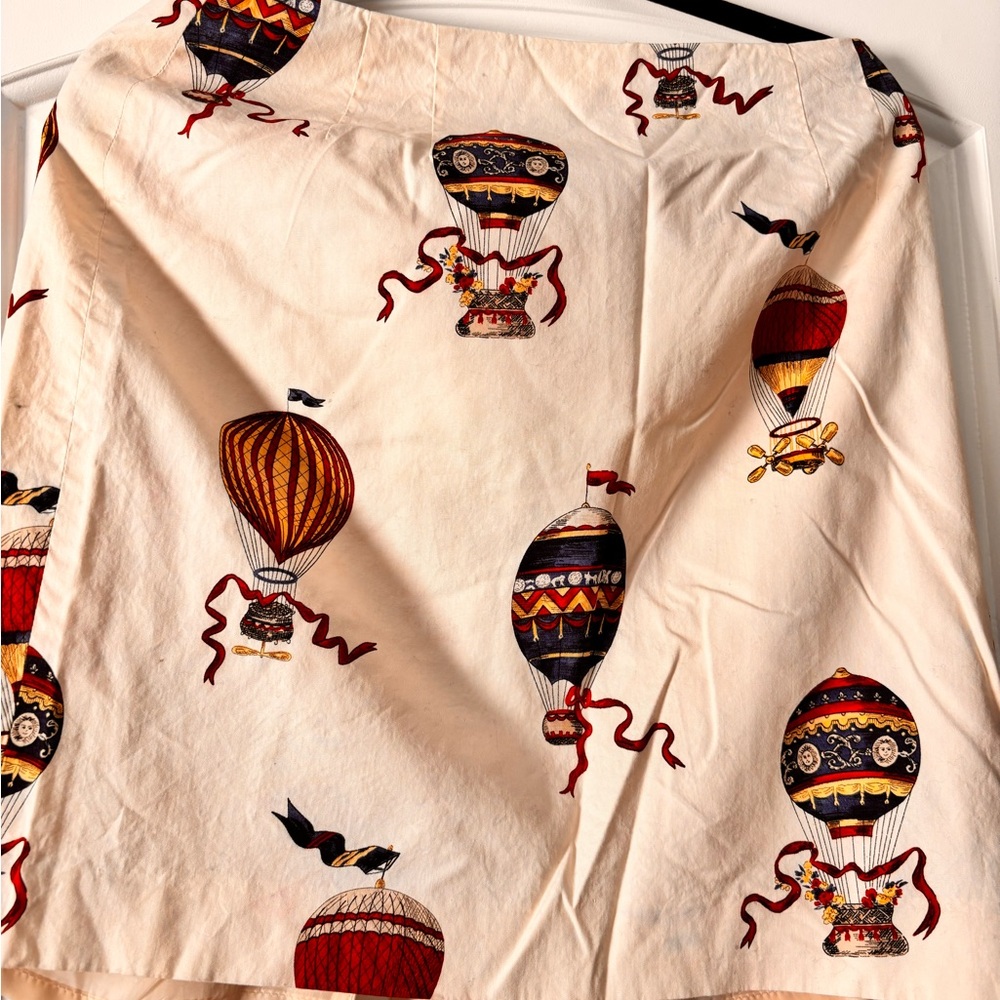 Talbots 
Cream Skirt with Colorful Hot Air Balloon Print